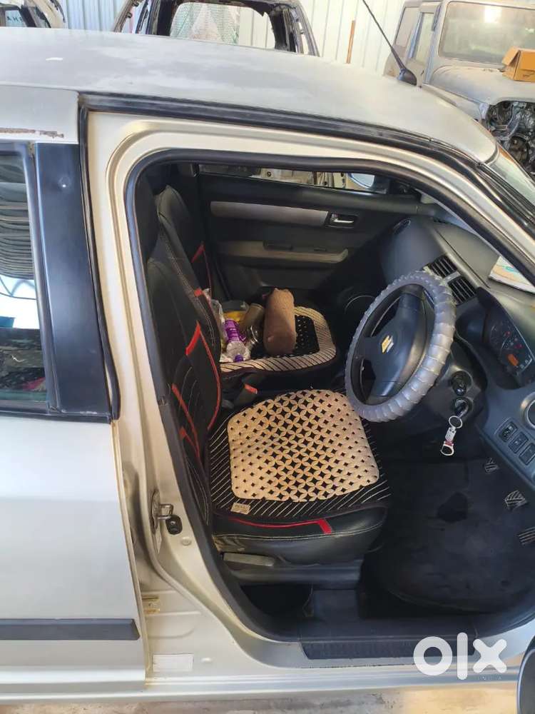 Gadi Sari Che 
Sari Avrej
Enjin Pawoer Full Che