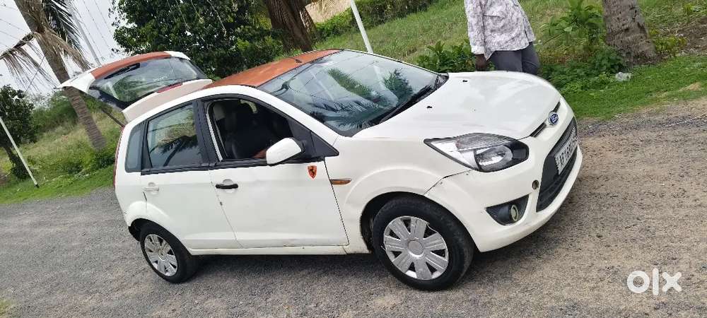 Ford Figo Desile Engine Full Condition Vehicel