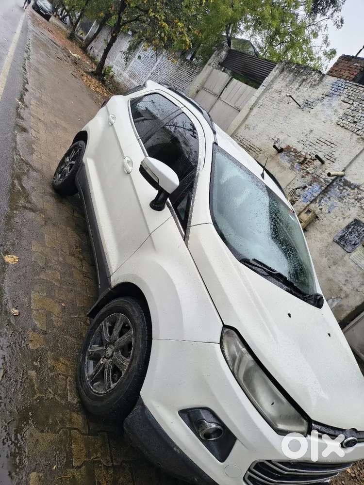 Ford Ecosport 2015 Diesel Well Maintained