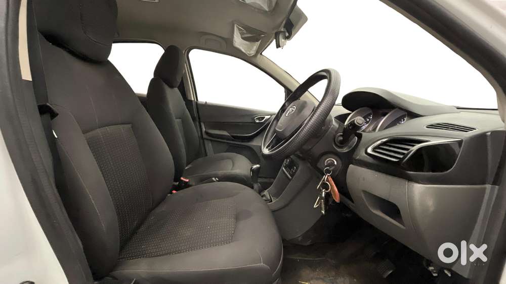 Tata Tigor 1.2 Revotron Xz Option, 2017, Petrol