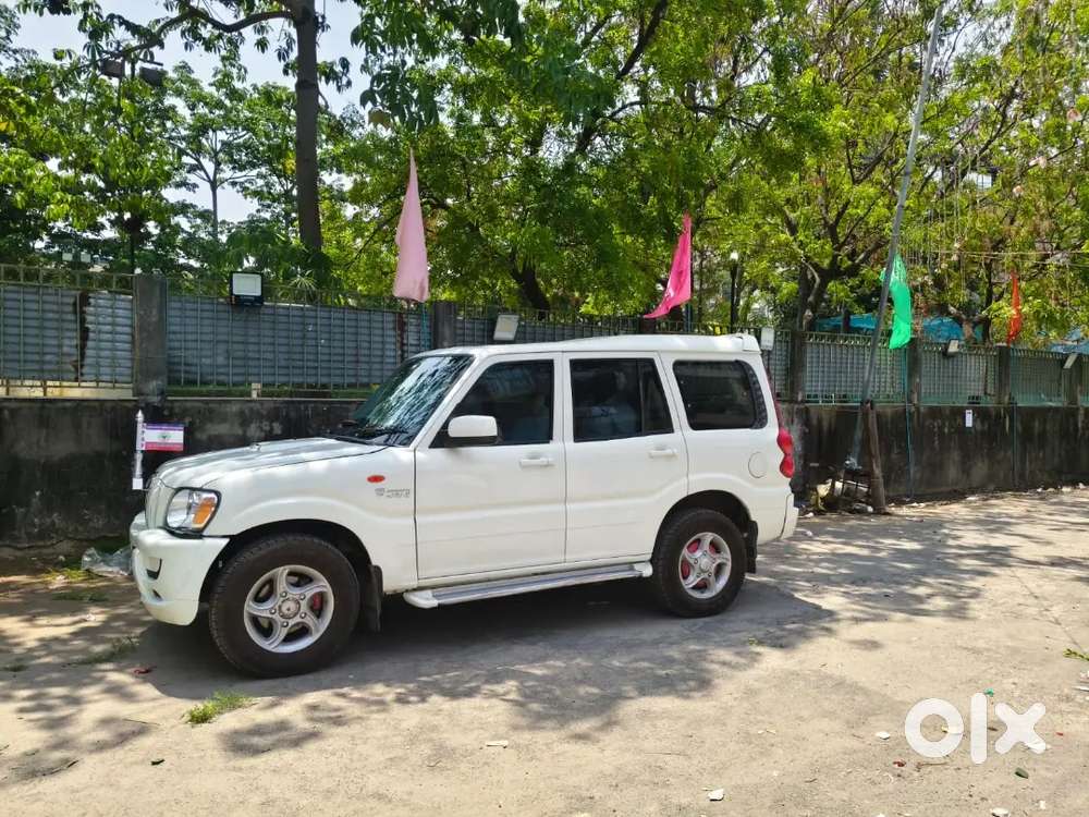 Mahindra Scorpio 2013