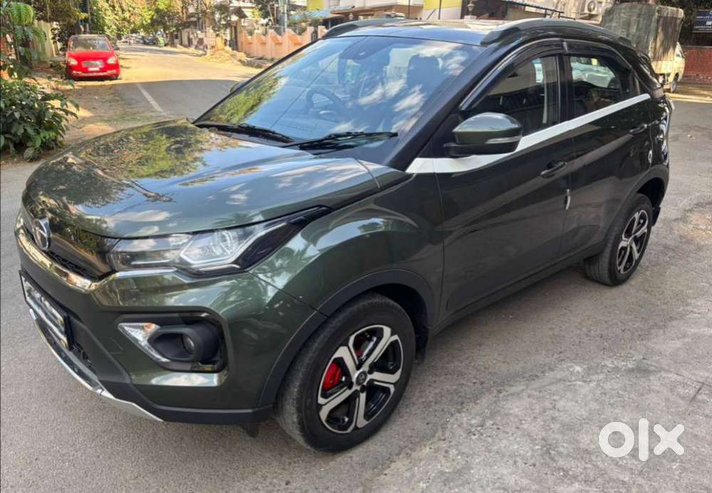 Tata Nexon 1.2 Revotron Xma Amt (s), 2021, Petrol