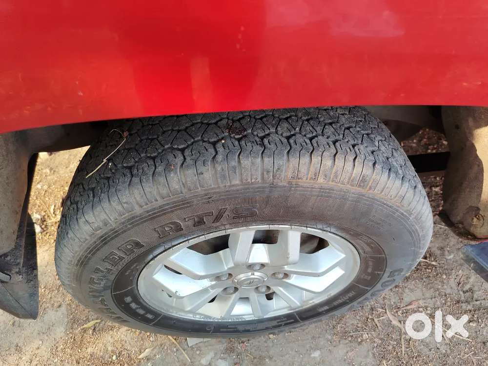 Mahindra Tuv 300 2016 Diesel 91000 Km Driven