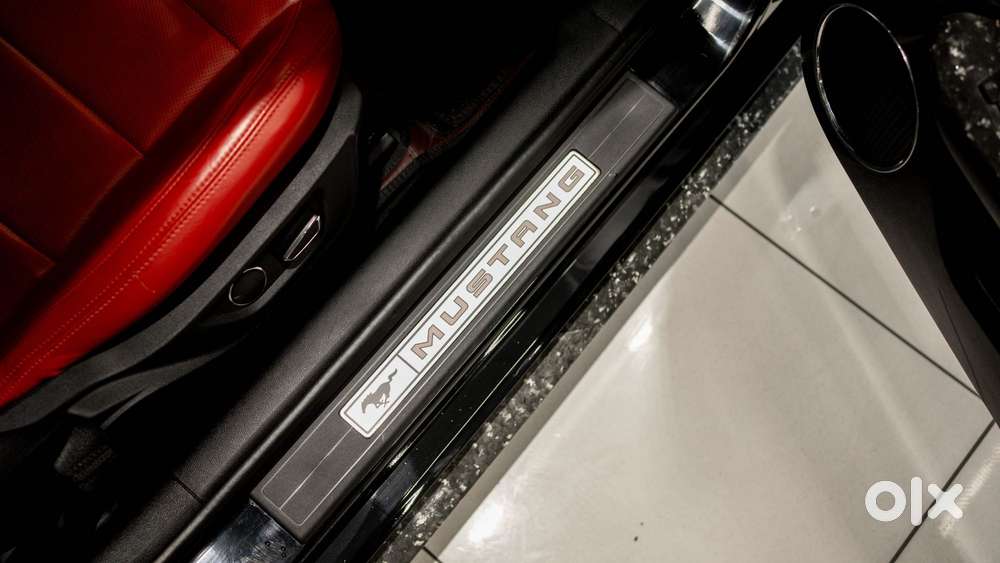 Ford Mustang V8, 2019, Petrol