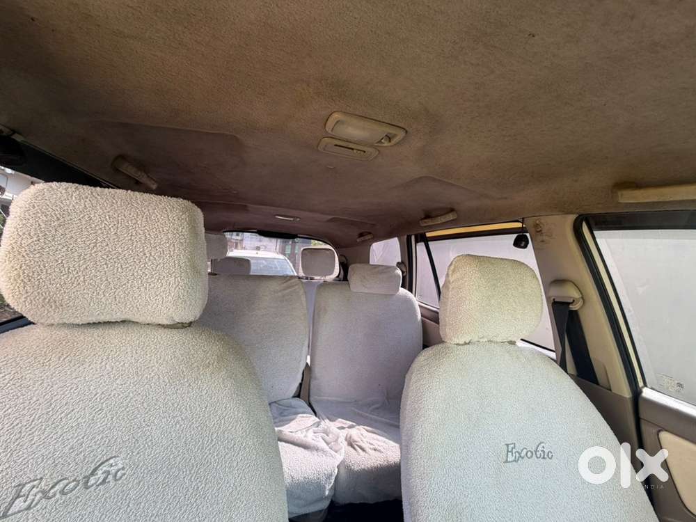 Toyota Innova Diesel 2.5 2015