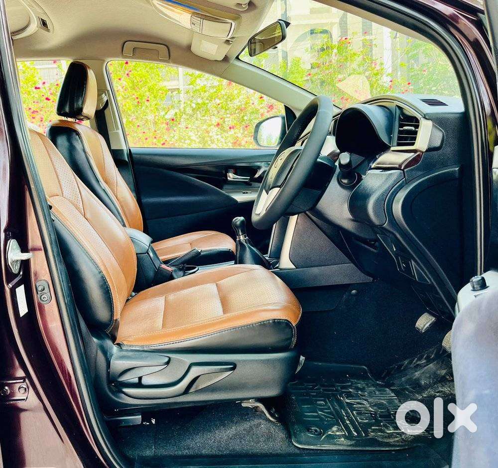 Toyota Innova Crysta 2.4 Vx Mt 8s, 2016, Diesel