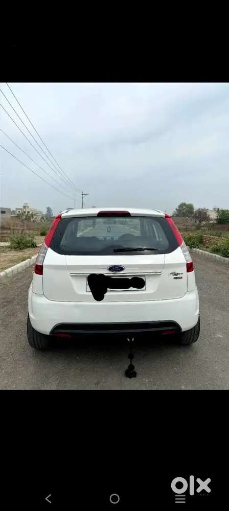 Ford Endeavour Diesel 2011