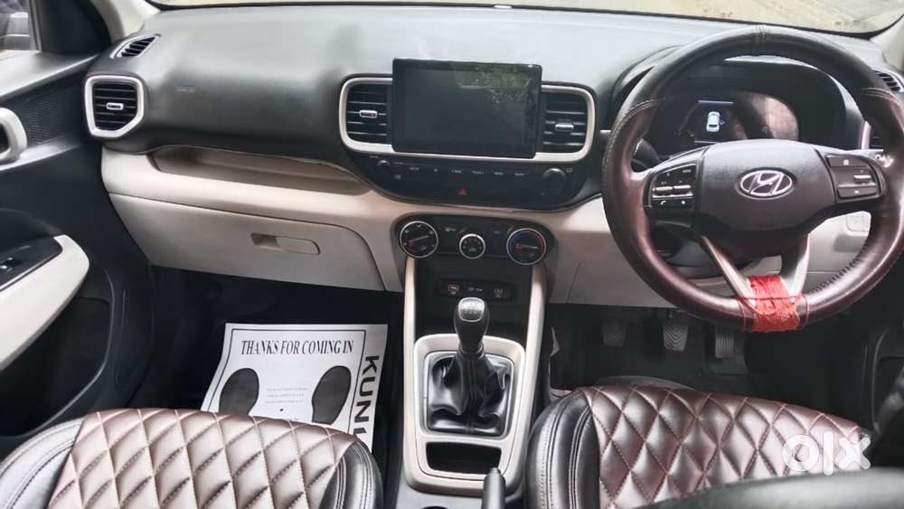 Hyundai Venue S, 2022, Petrol