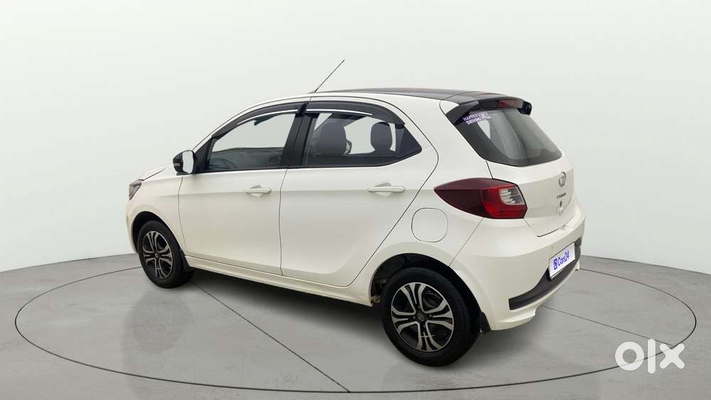Tata Tiago 1.05 Revotorq Xt, 2023, Petrol