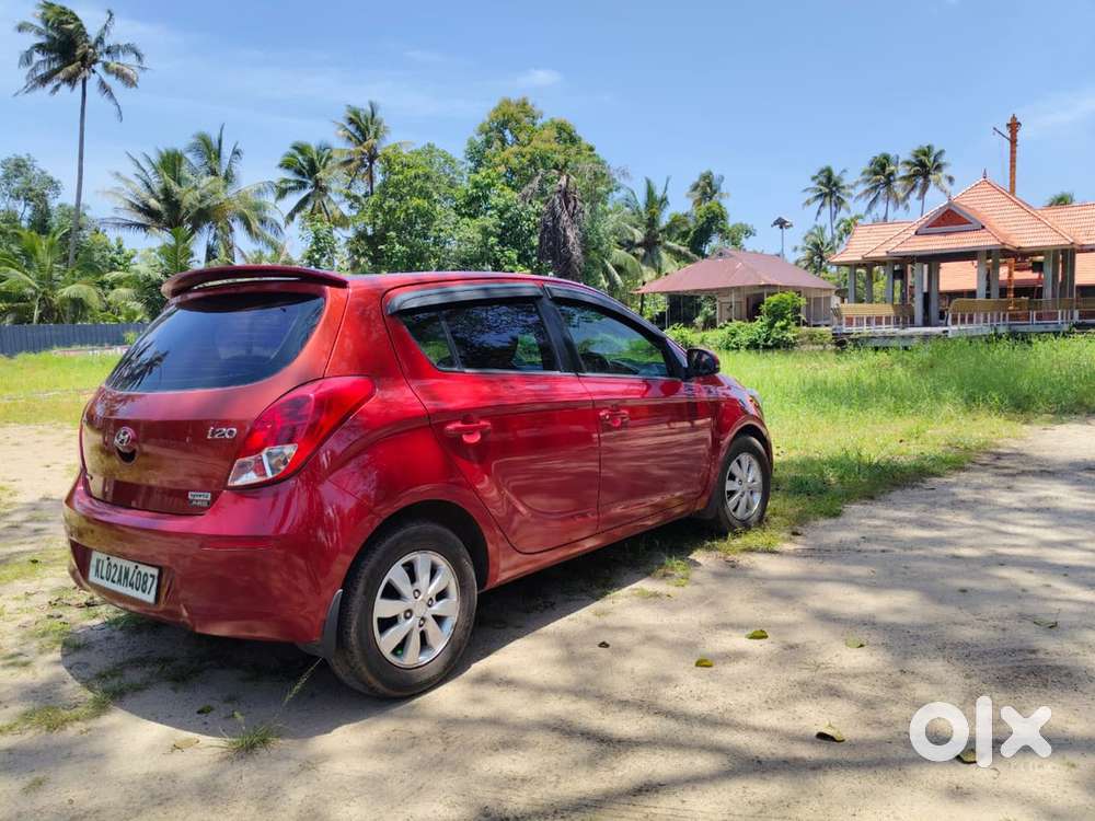 Hyundai I20 Petrol 2012 Automatic Abs