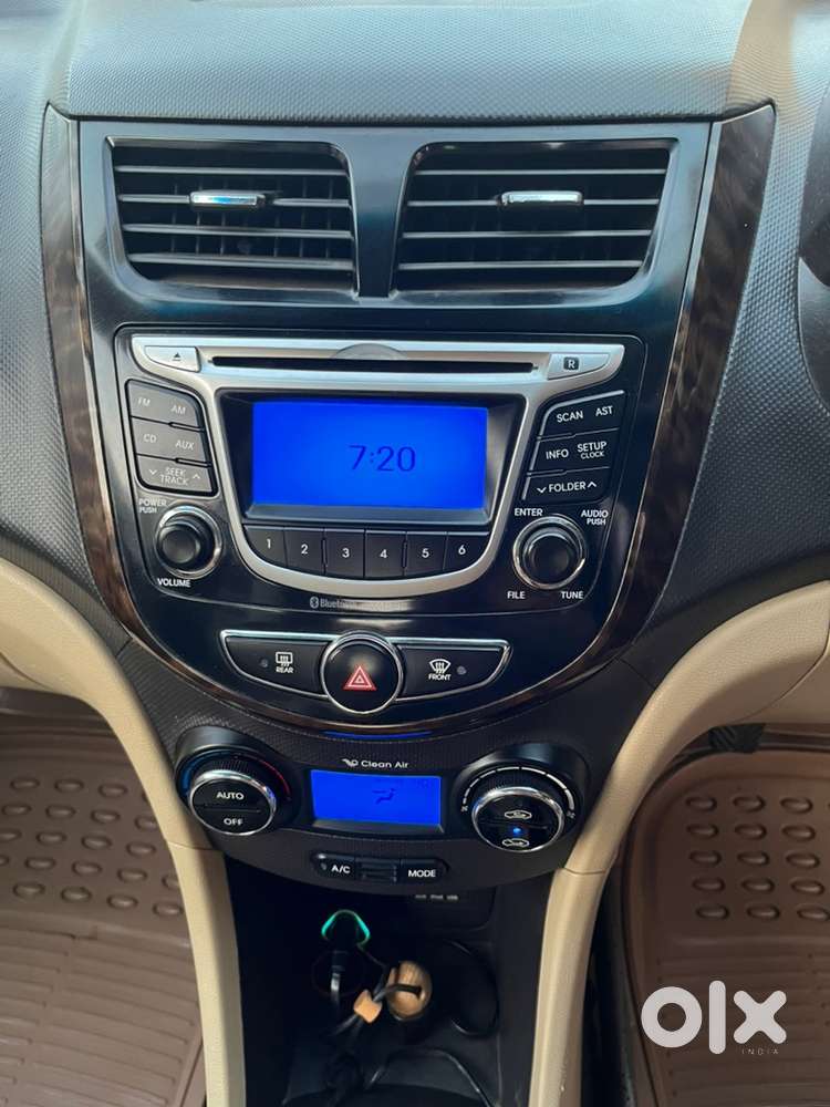 Hyundai Fluidic Verna 2013 Diesel Manual Car