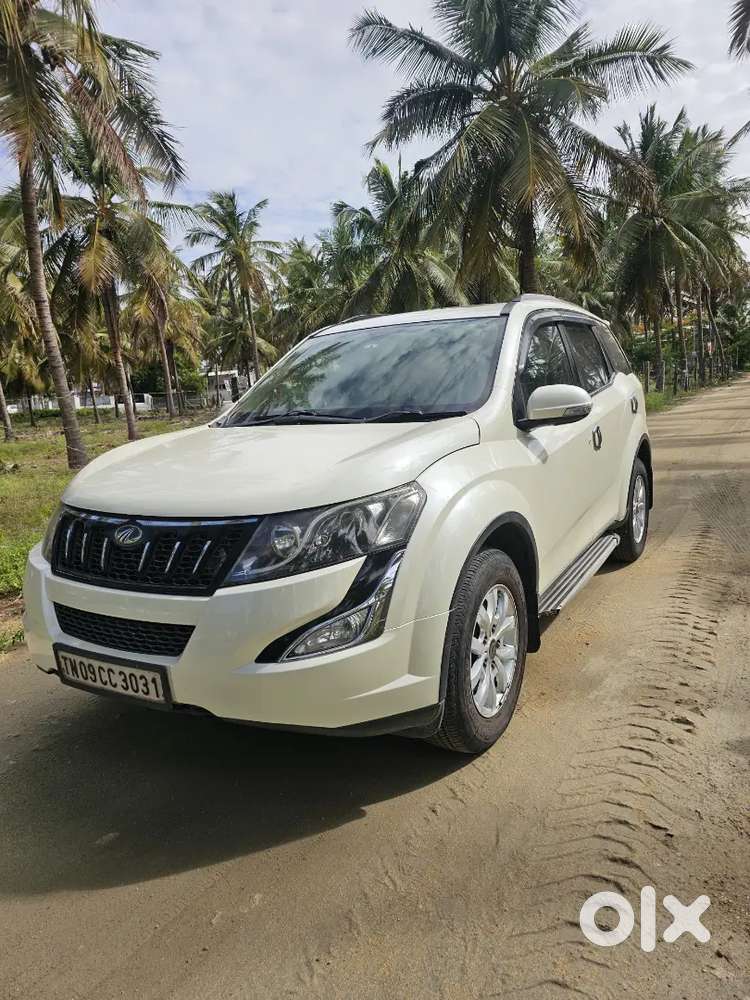 Mahindra Xuv500 2016 Diesel 93000 Km Driven