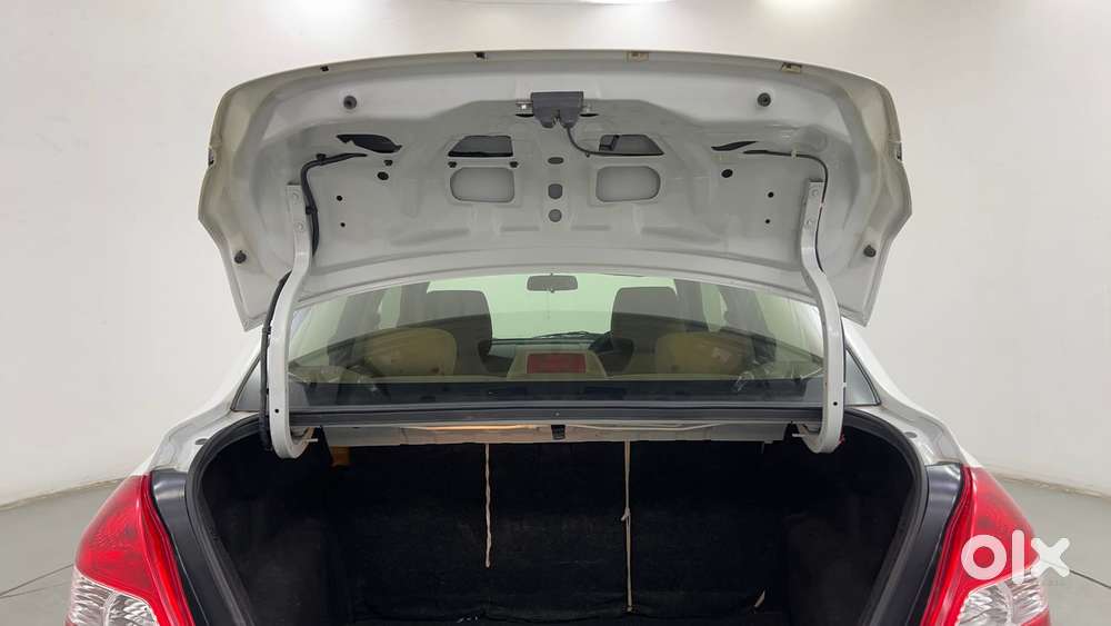 Maruti Suzuki Swift Dzire 1.3 Vxi, 2012, Petrol