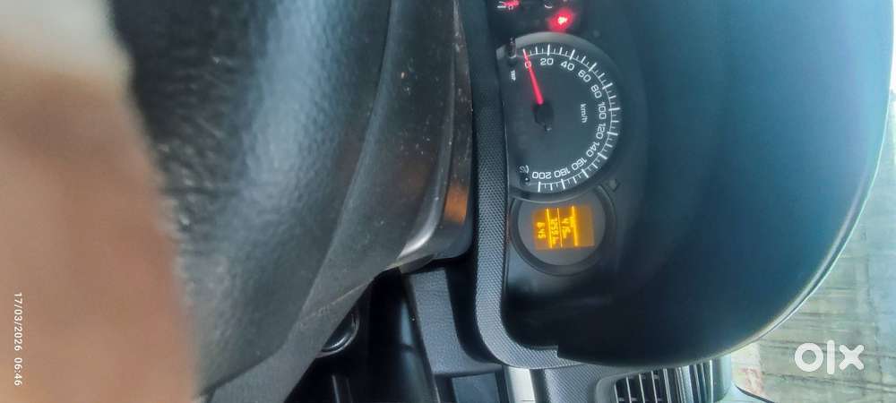 Maruti Suzuki Swift 2015 Petrol Well Maintained