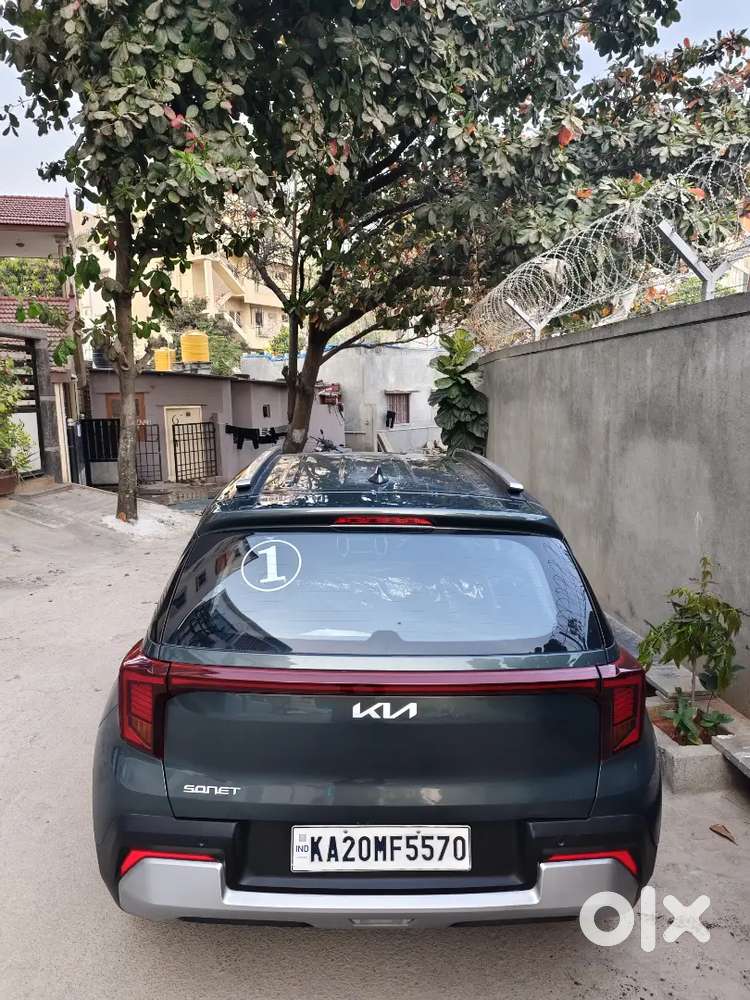 2024 Kia Sonet Htk+ 1.2 Petrol Mt  19,800 Km  1st Owner  Mint Condi