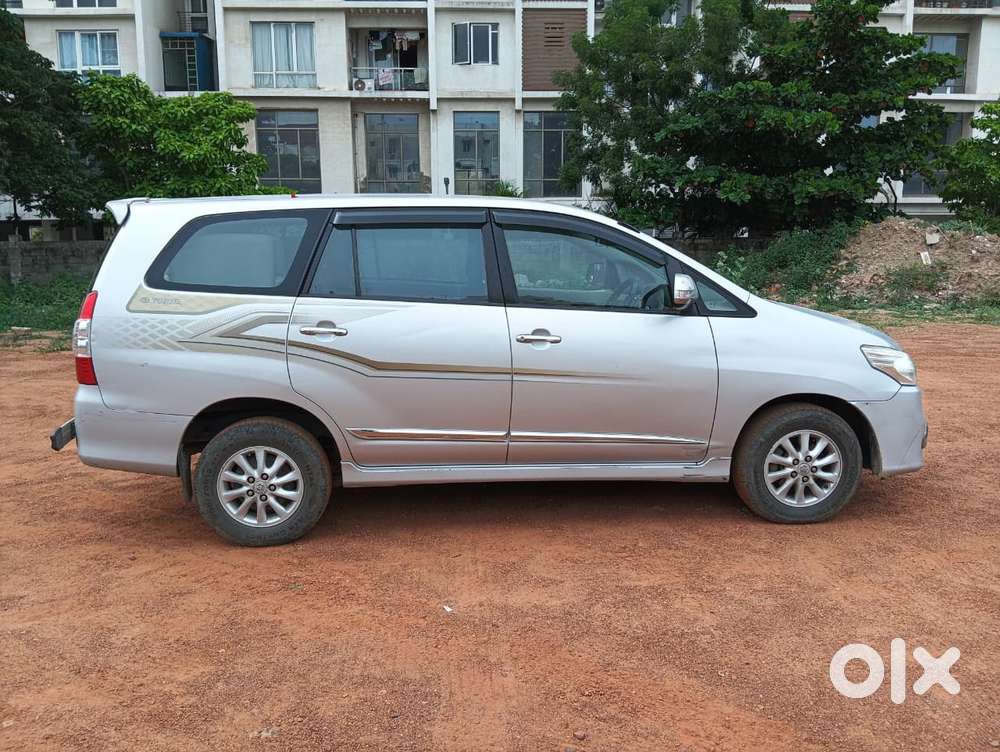 Toyota Innova 2.5 Z Diesel 7 Seater, 2014, Diesel