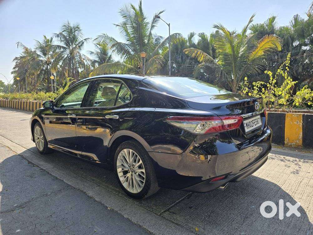 Toyota Camry Hybrid, 2019, Petrol