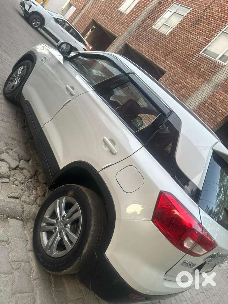 Maruti Suzuki Brezza 2017 Diesel Well Maintained