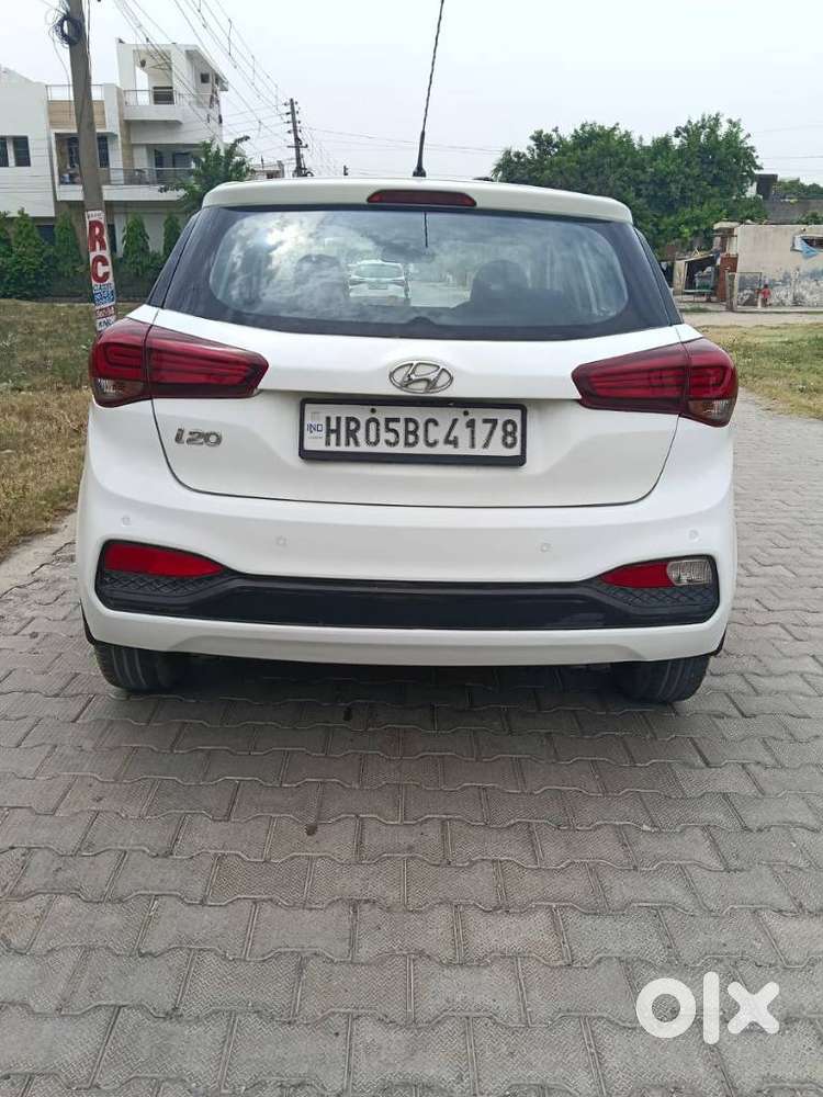 Hyundai I20 Magna 1.2 Vtvt, 2020, Petrol