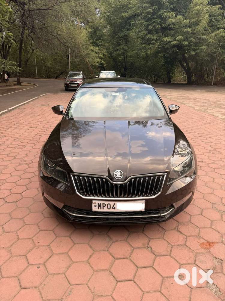 Skoda Superb L&k 2.0 Tdi At, 2017, Diesel
