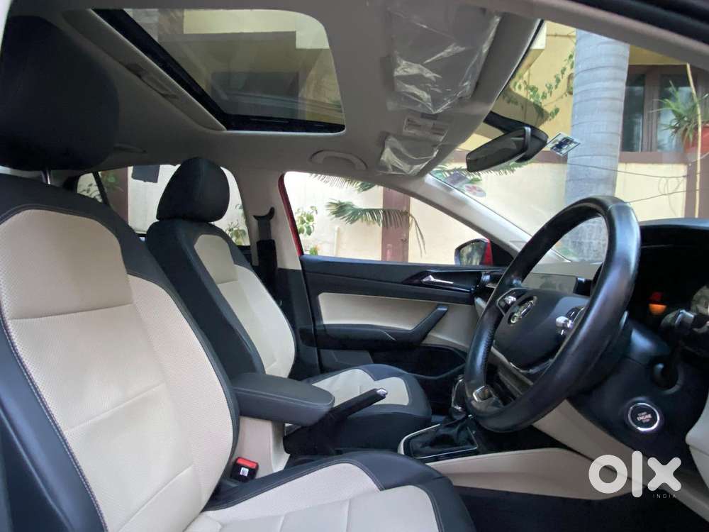 Skoda Slavia 1.0 Tsi Style, 2022, Petrol