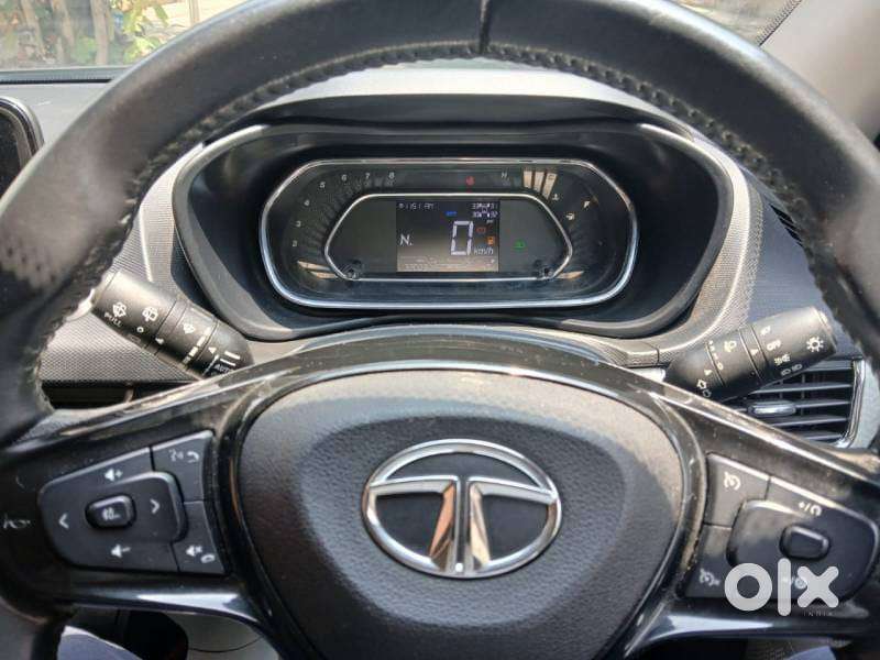 Tata Nexon 1.2 Revotron Xza Plus, 2023, Petrol