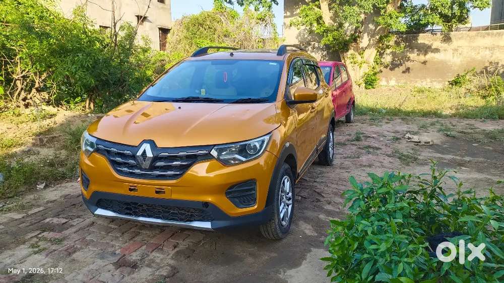 Renault Triber Rxt (2021) Condition Just Like New 1st Party Insurance