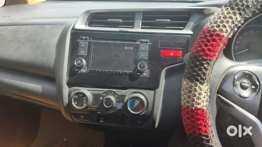 Honda Jazz 2018 Petrol 110000 Km Driven Well Maintained