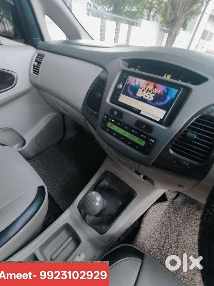 Toyota Innova 2.5 Vx 8 Str, 2012, Diesel