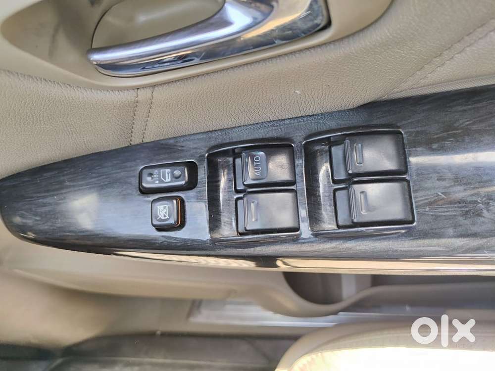 Toyota Fortuner, 2012, Diesel