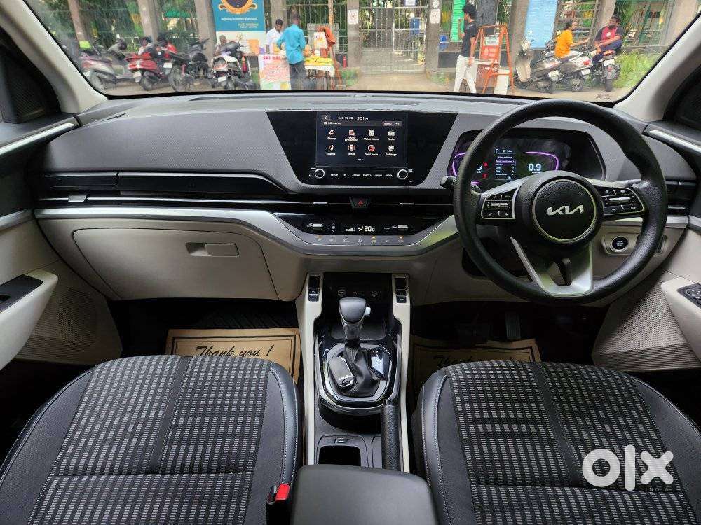 Kia Carens Prestige Plus (o) 1.5 Turbo Petrol Dct 7-seater, 2025, Pe..