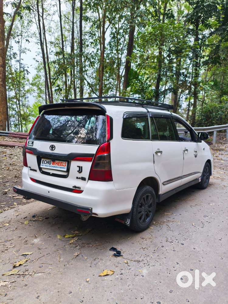 Toyota Innova 2.5 G (diesel) 8 Seater, 2016, Diesel