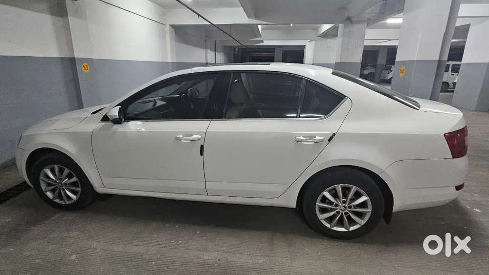 Skoda Octavia 2015 Diesel 129000 Km Driven