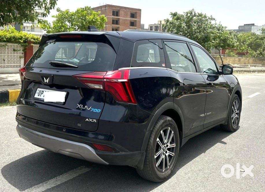 Mahindra Xuv700 2.0 Ax 7 Petrol At Luxury Pack Str, 2025, Petrol