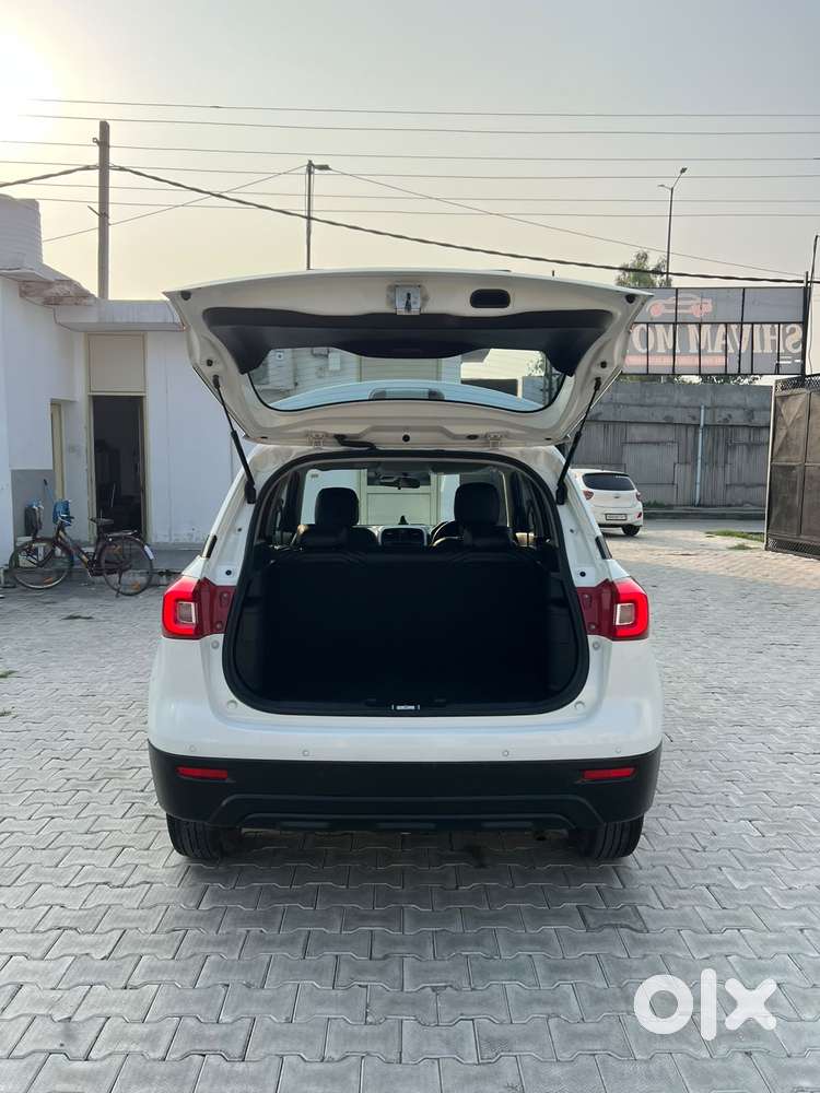 Maruti Suzuki Brezza 1.5 Vxi Smart Hybrid, 2022, Petrol