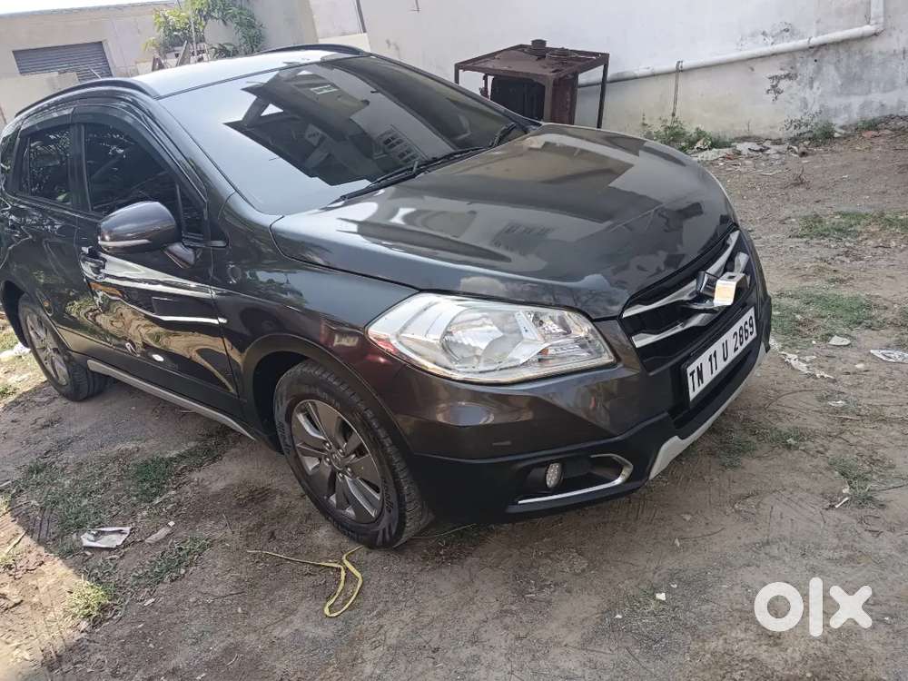 2016 Model
Singal Owner 
Top Model