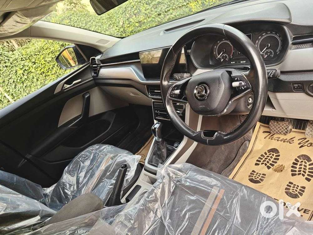 Skoda Kushaq 1.0 Tsi Ambition At, 2022, Petrol