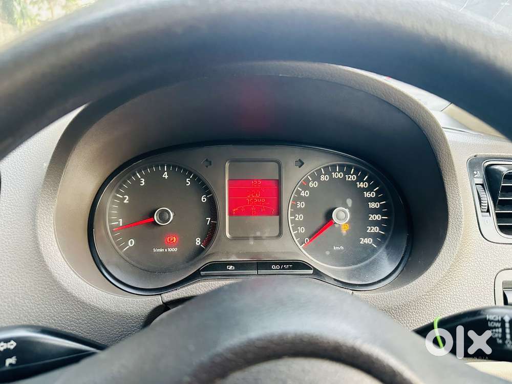 Volkswagen Vento 2010-2013 Petrol Trendline, 2013, Petrol