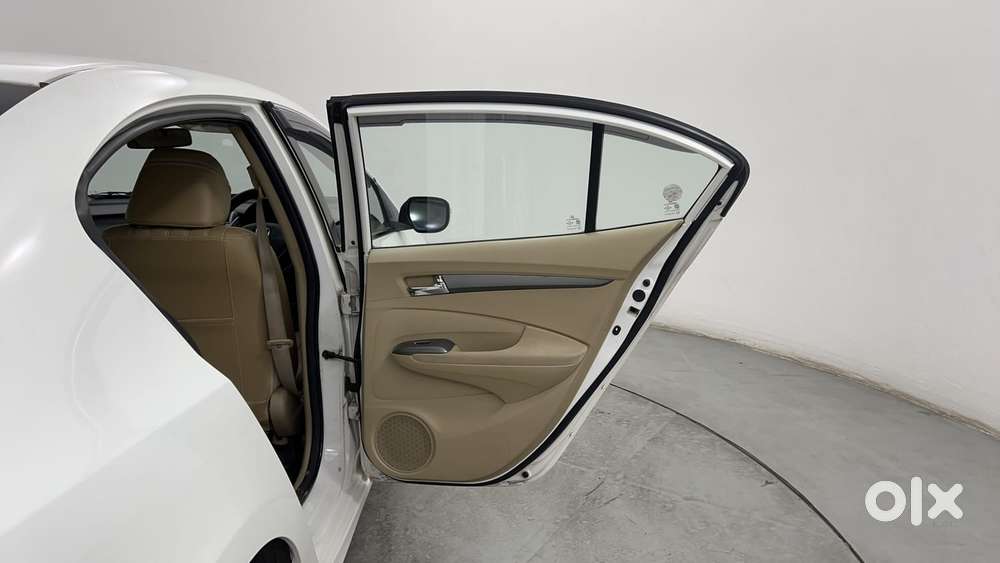 Honda City V Mt, 2013, Petrol