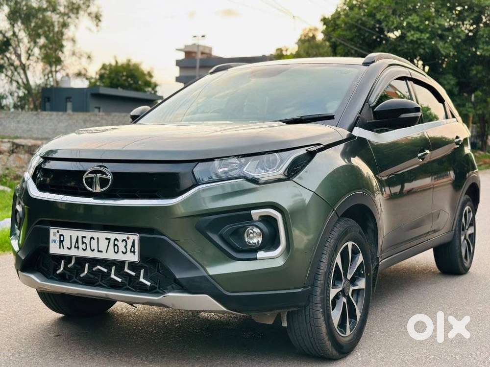 Tata Nexon 1.2 Revotron Xza Plus Dualtone, 2020, Petrol