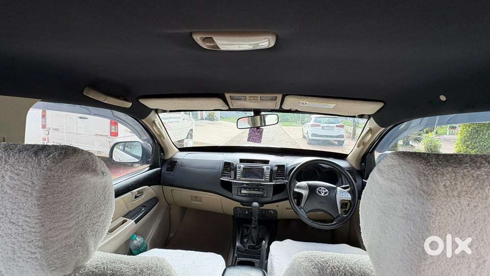 Toyota Fortuner 3.0 4x2 Mt, 2015