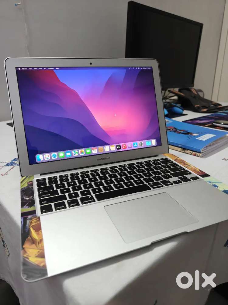 Macbook Air 2017 8/256 GB