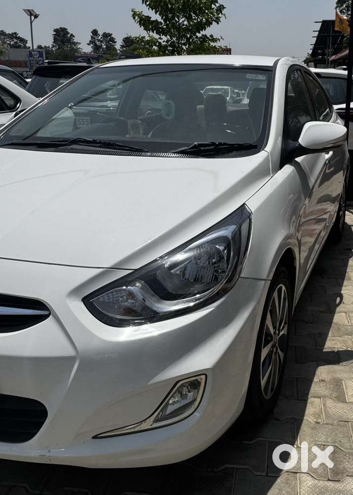 Hyundai Fluidic Verna 1.6 Crdi Sx, 2014, Cng & Hybrids