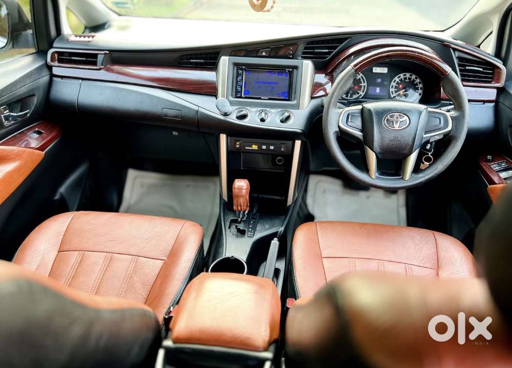 Toyota Innova Crysta 2.8 Gx At, 2017, Diesel