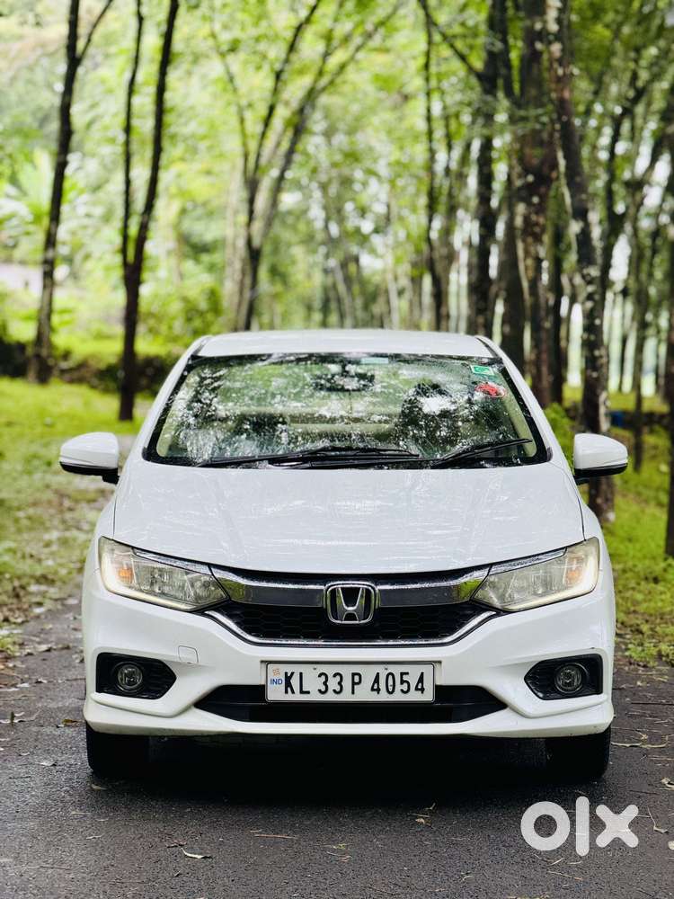 Honda City Zx Vtec Plus, 2022, Petrol