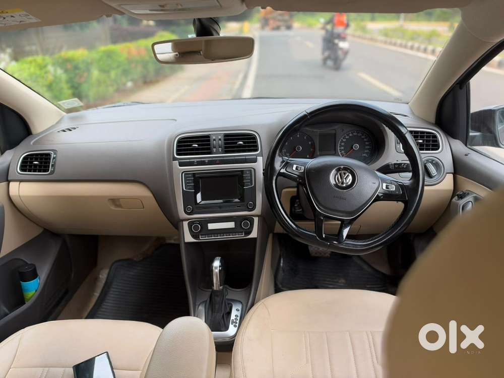 Volkswagen Vento 1.2 Tsi Highline Plus At, 2018, Petrol