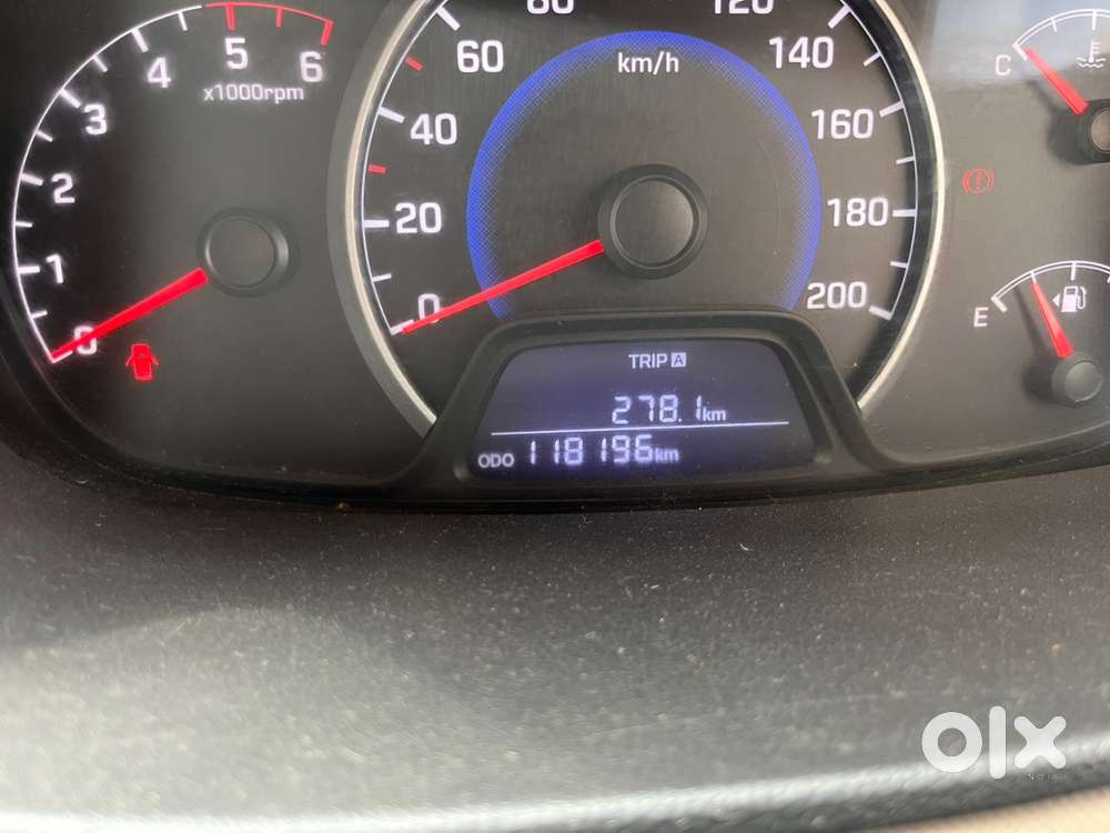 Hyundai Grand I10 Sportz 2016