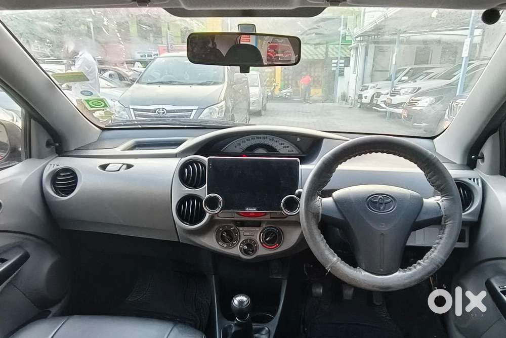Toyota Etios 2010-2012 G, 2011, Petrol