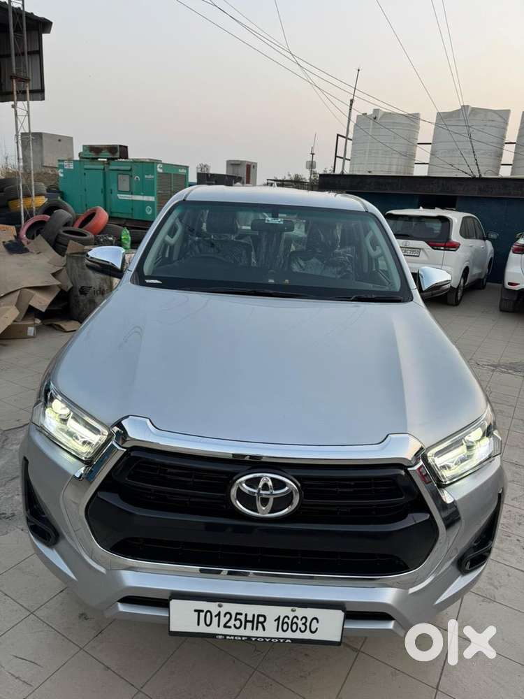 Toyota Hilux High Diesel Turbo Automatic, 2025, Diesel