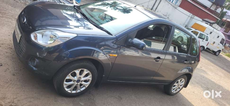 Ford Figo 1.2p Titanium Mt, 2013, Petrol